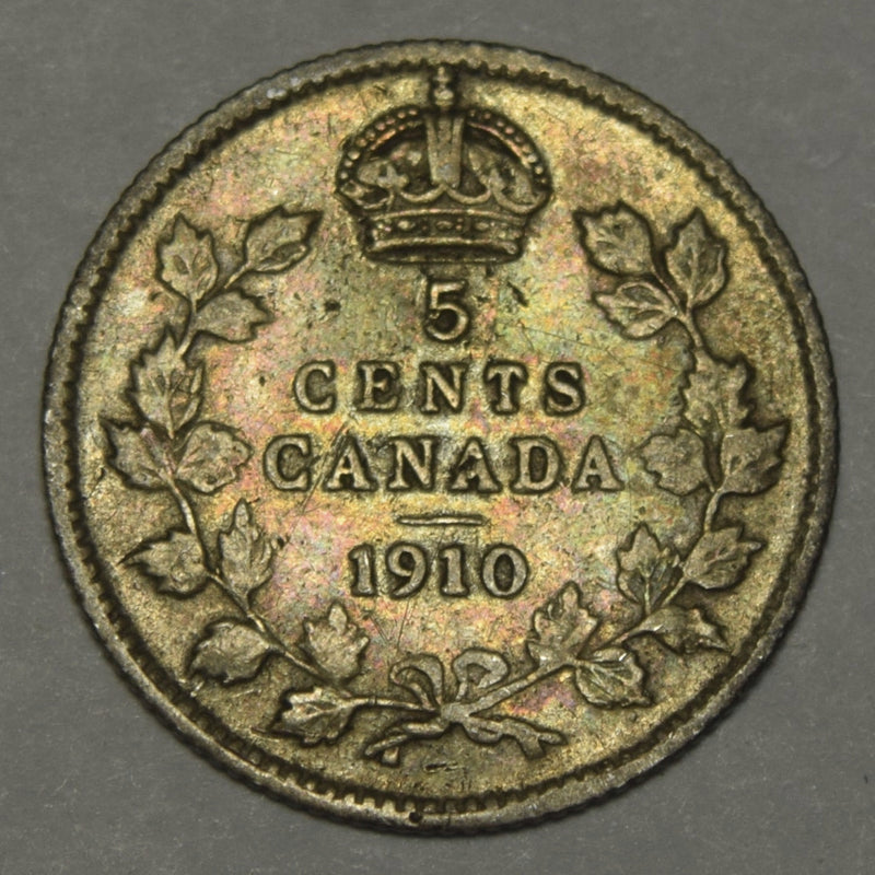 1910 Pointed Leaves Canadian 5 Cents . . . . Extremely Fine