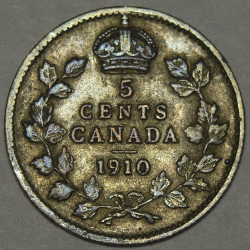 1910 Pointed Leaves Canadian 5 Cents . . . . XF/AU