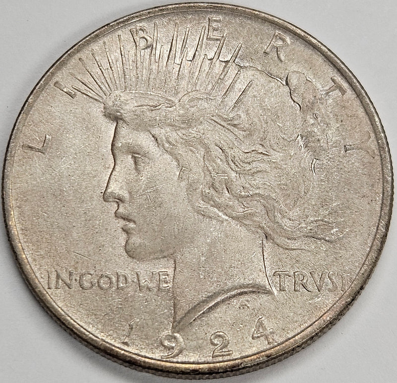 1924 Peace Dollar . . . . Choice Brilliant Uncirculated