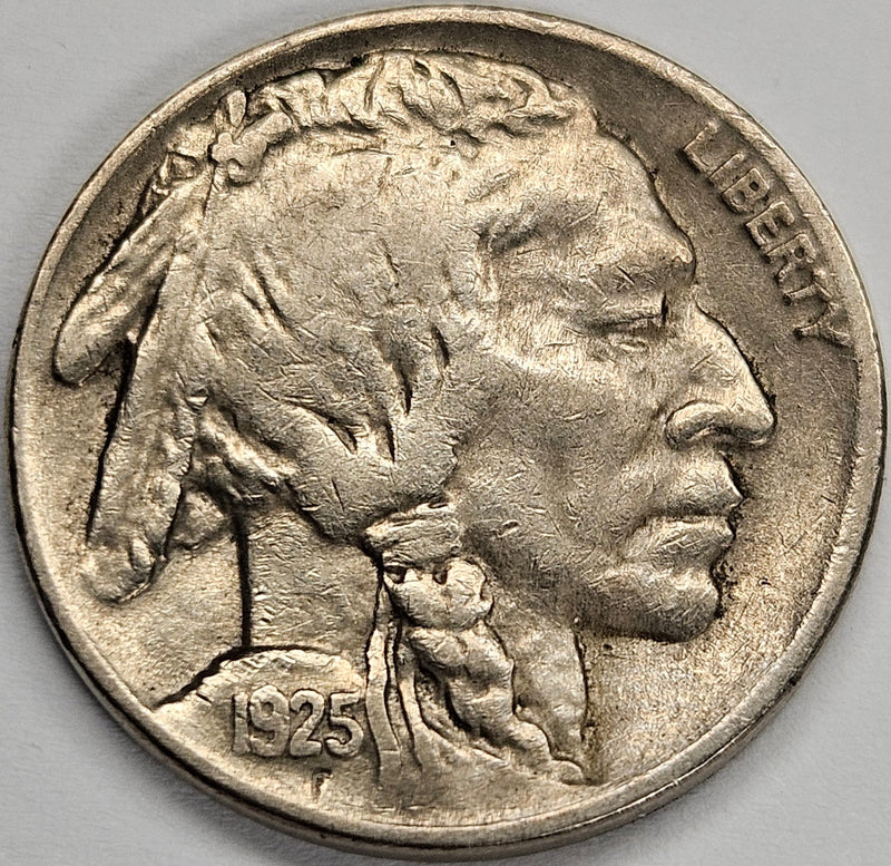 1925 Buffalo Nickel . . . . Choice About Uncirculated