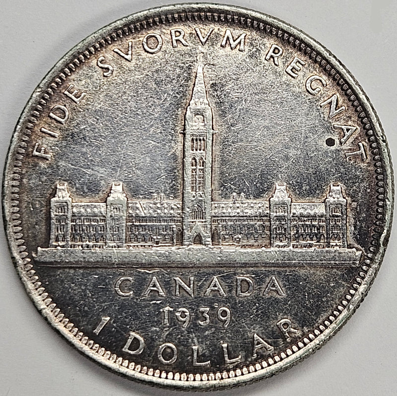 1939 Canadian Silver Dollar . . . . Extremely Fine