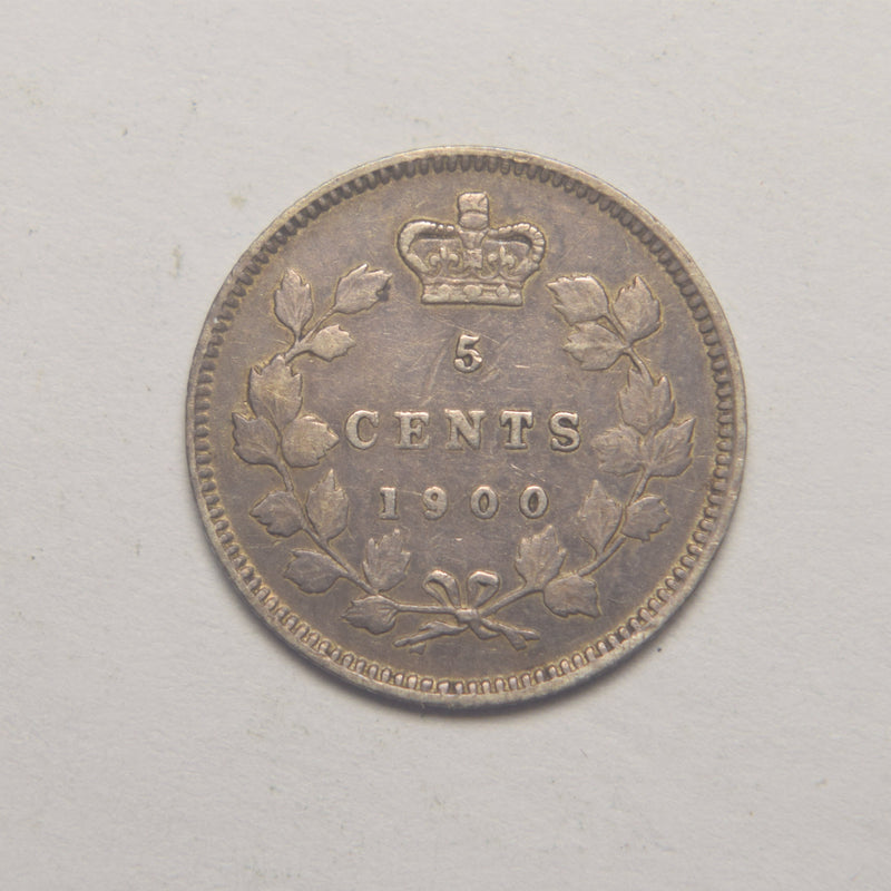 1900 Oval O Small Date Canadian 5 Cents . . . . XF/AU